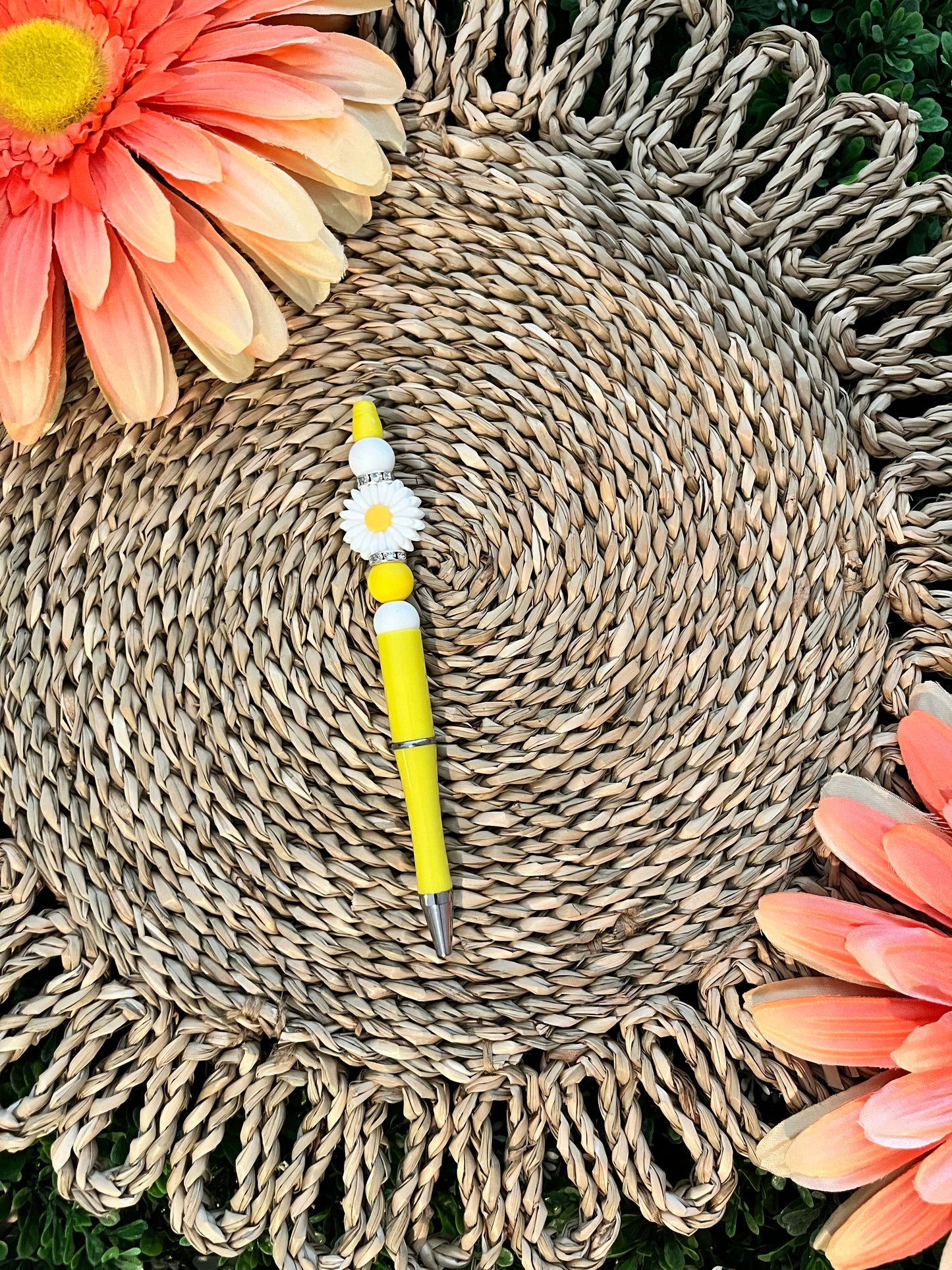 Daisy Beaded Pen