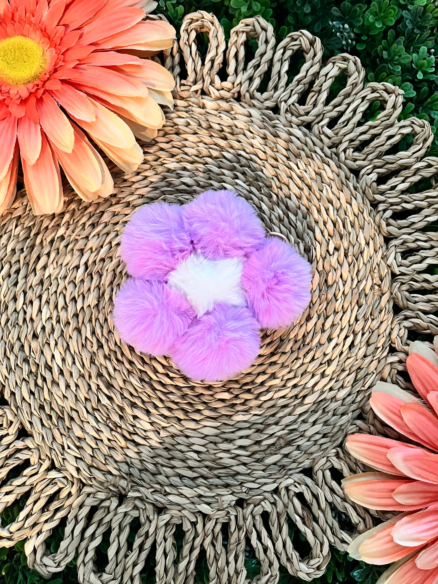 Flower Pom Pom Keychain