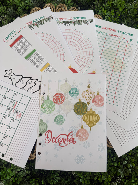 2026 December Holiday Tree Decorating Monthly Themed Spreads